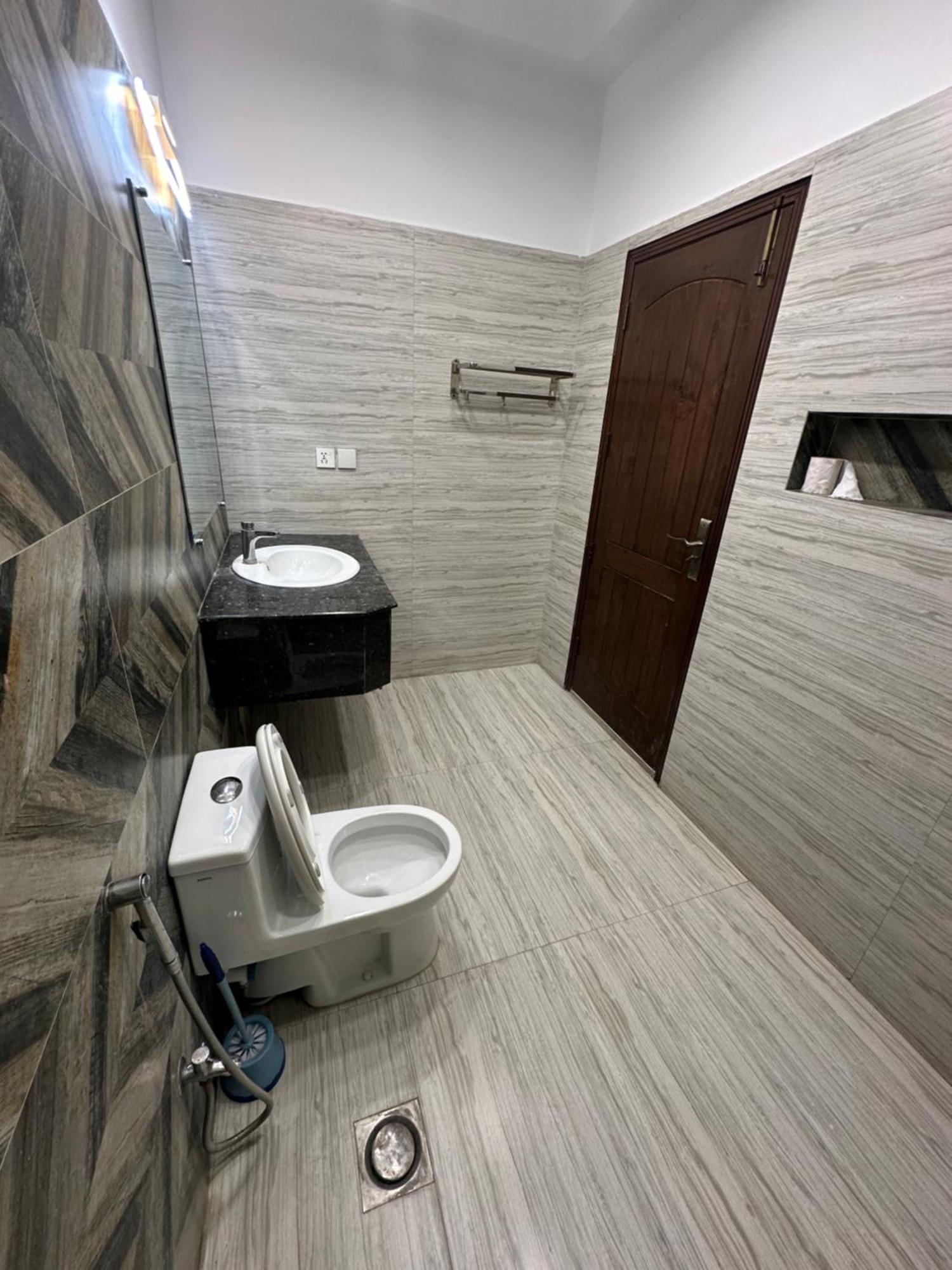 Dream Executive Guest House Исламабад Екстериор снимка